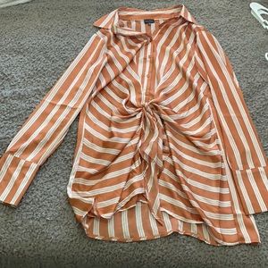 Front tie blouse from Buckle